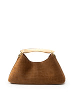 ELME_OFFICIAL_00114