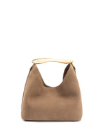 ELME_OFFICIAL_00160